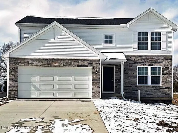 1055 Summerfield Lane St, Saint Johns, MI 48879