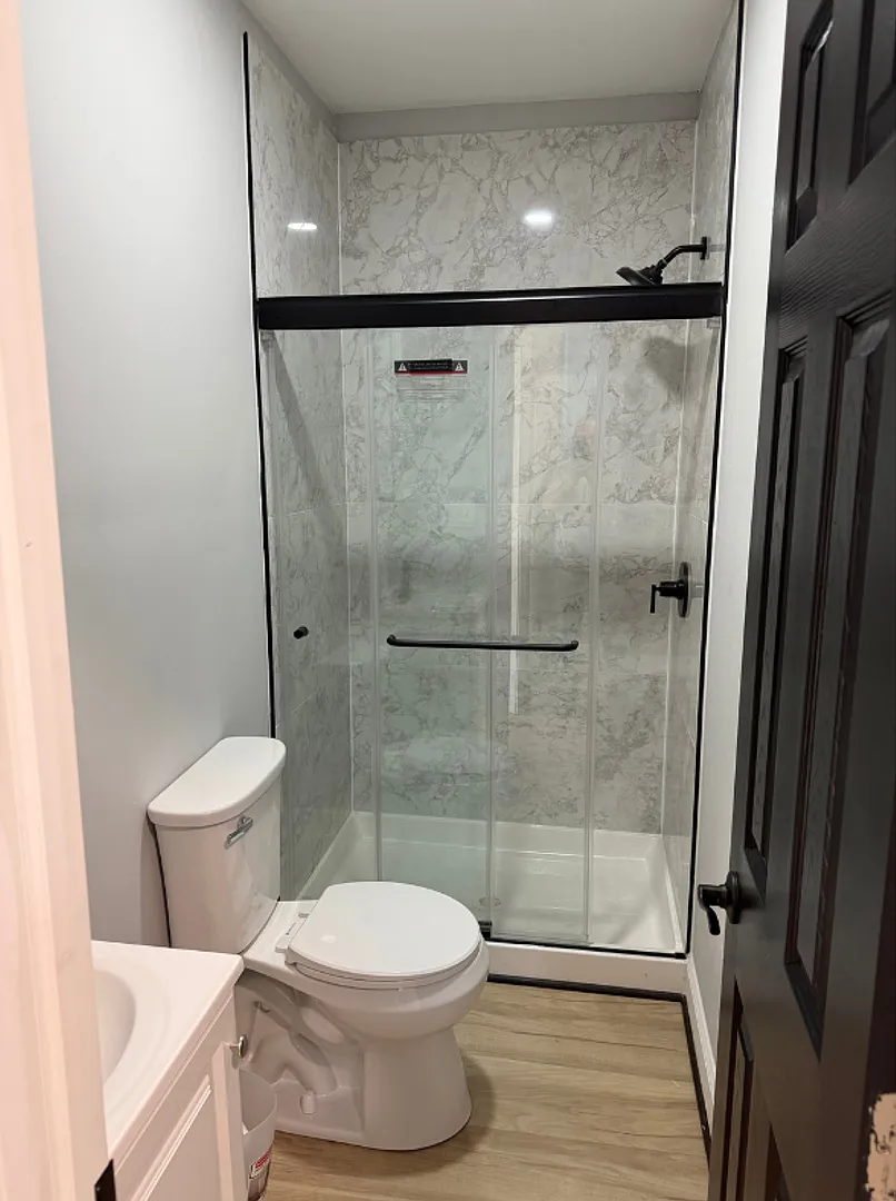 3806 Harlem Ave $850 Available (Private Bath) — Photo 4