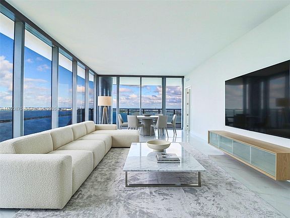 2nd image of 700 NE 24th St #4201