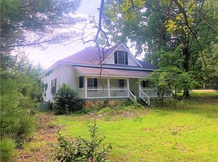 225 Old Station Rd, West Union, SC 29696