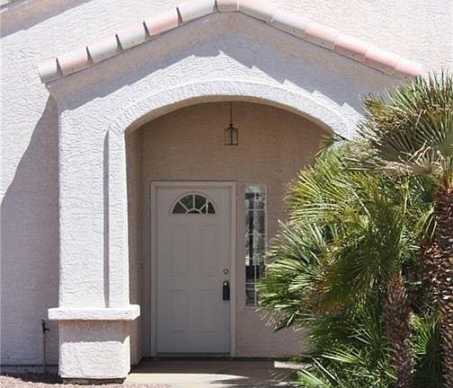 4th image of 1681 E Winter Haven Dr