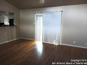 2nd image of 211 Bexar Dr