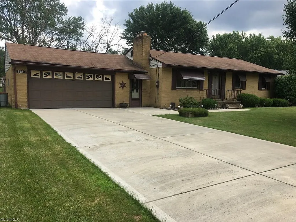 5180 Craig Ave photo 1