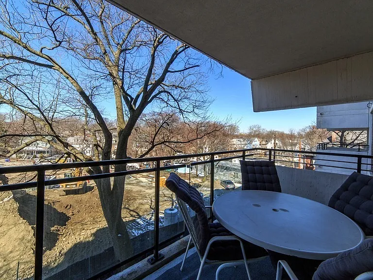 60 Babcock St #36 — Photo 4