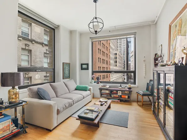 50 Pine St APT 8S, New York, NY 10005