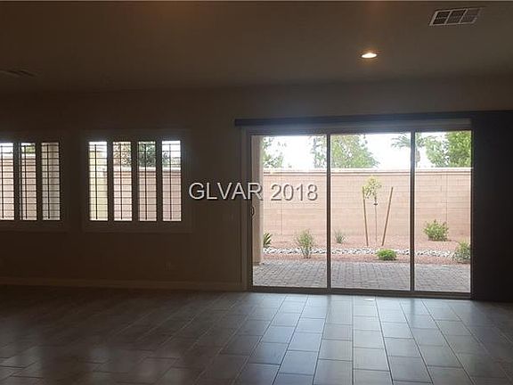 2nd image of 370 Pearl Fountains Ct