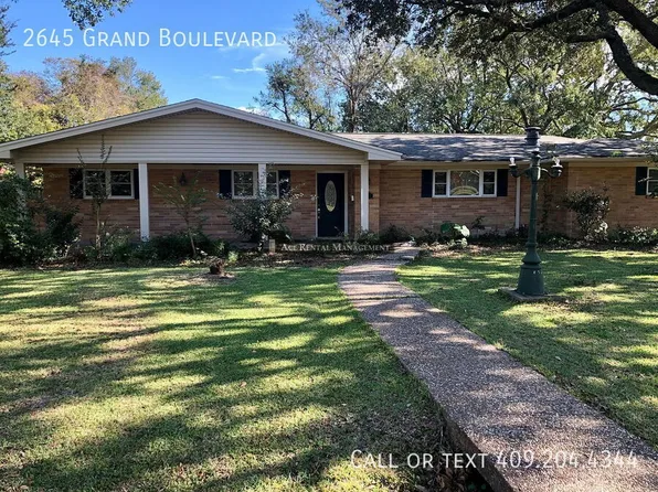 2645 Grand Blvd, Port Neches, TX 77651