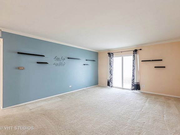 2nd image of 930 Beau Dr Unit 108