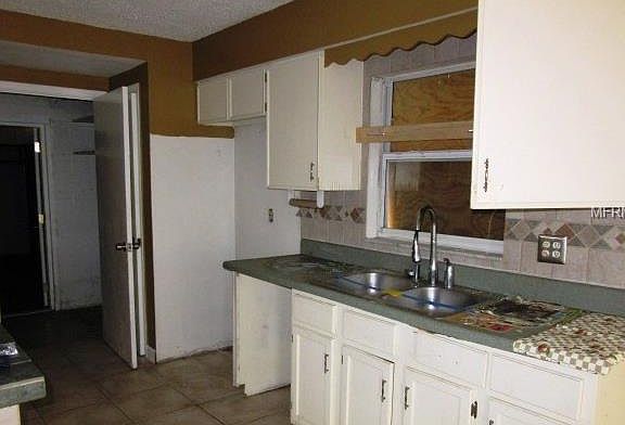 5th image of 6413 Dante Ln #4