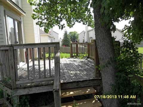 3rd image of 26250 Rosebriar Dr