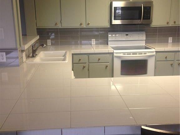 4th image of 4980 High St #80