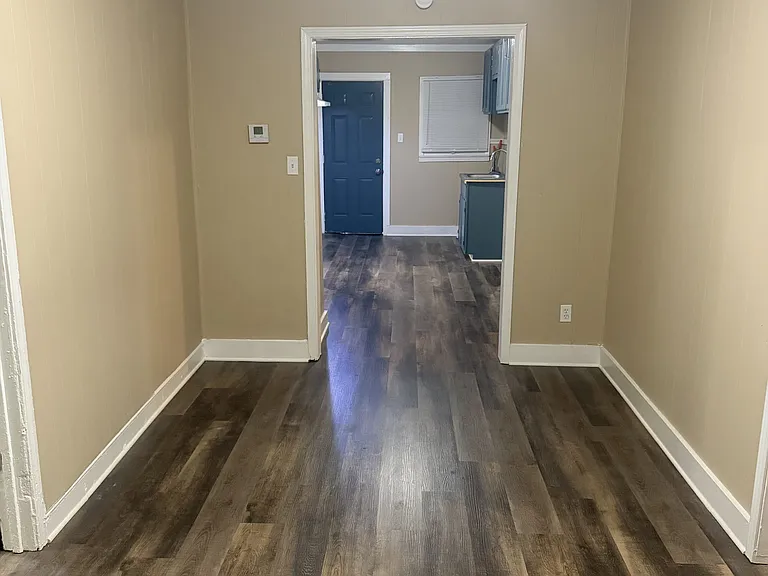 1461 Wilson St — Photo 7