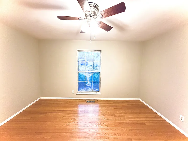 1010 Pawtuckette Dr — Photo 10