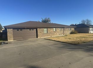 P 1009th Ave, Sunray, TX 79086