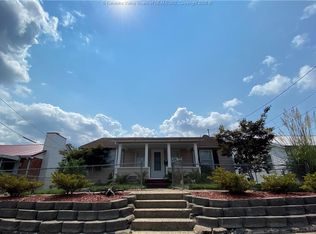 3206 32nd St, Nitro, WV