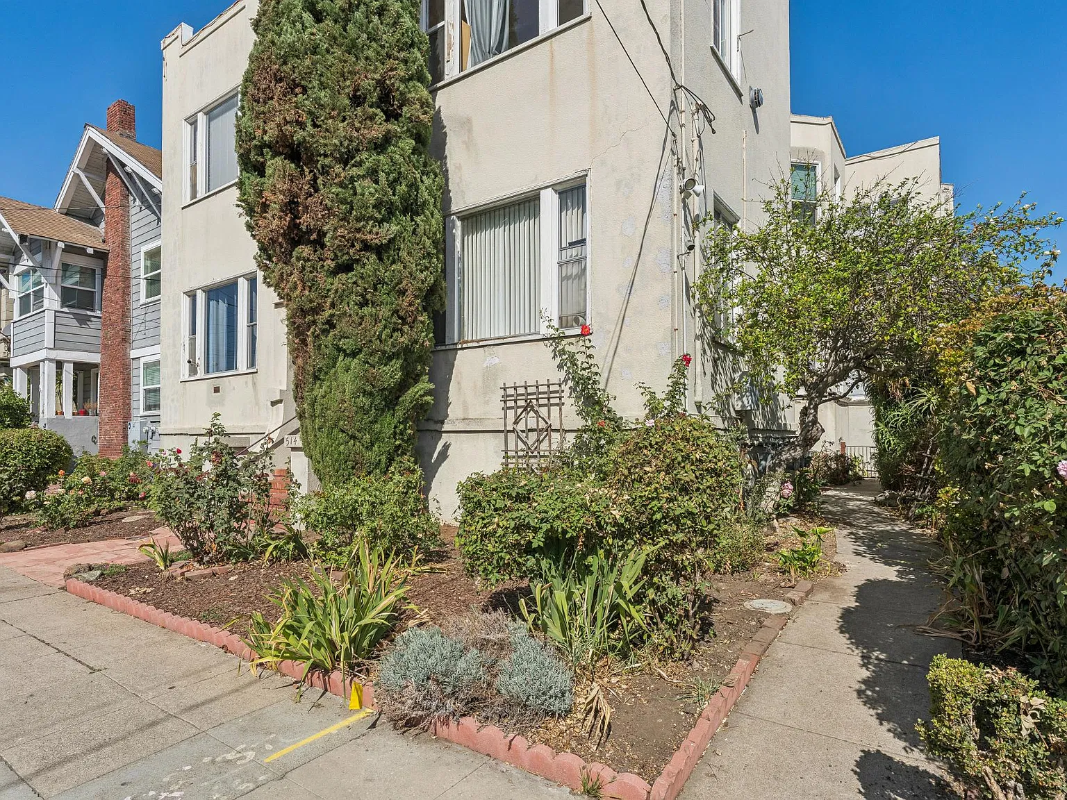 1 bed, 850 sqft, $2,295 — Photo 4