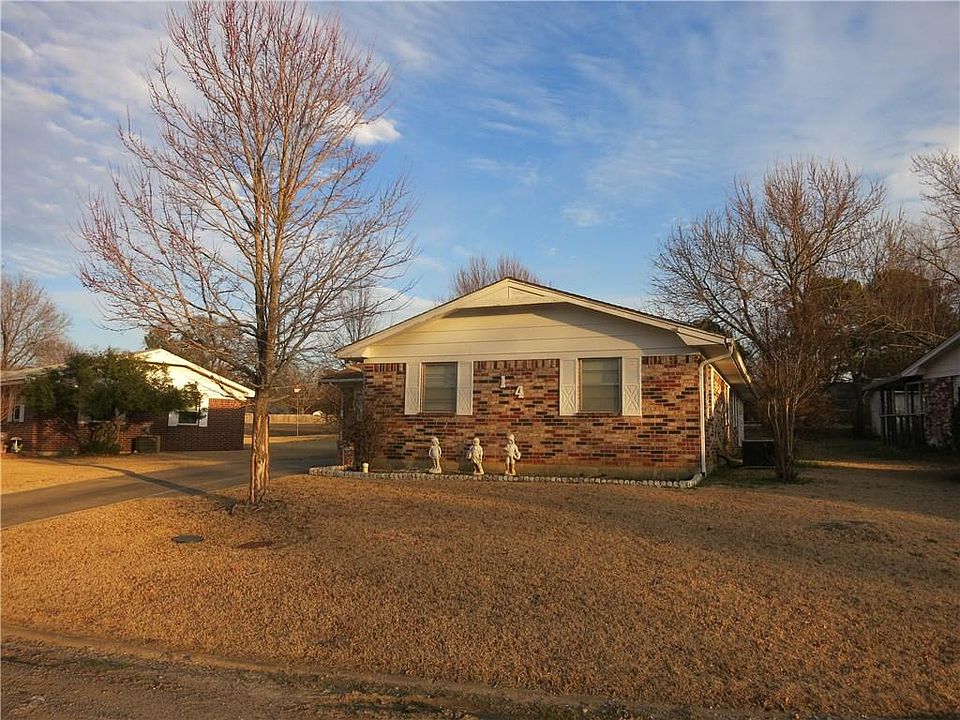 1st image of 14 Tedford Way