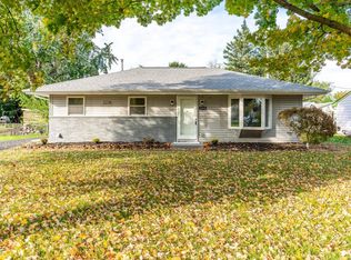 3418 Three Oaks Dr, Fort Wayne, IN 46809
