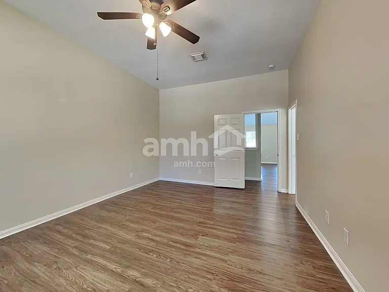19342 Little Pine Ln — Photo 11