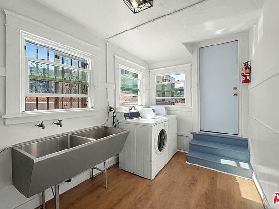 5th image of 623 E Broadway