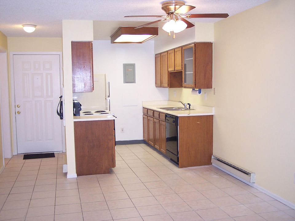 2nd image of 14701 E Tennessee Dr APT 121