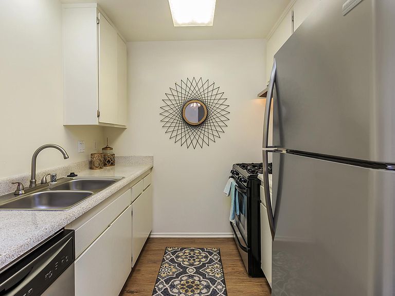 Upland Village Green Apartment Rentals Upland, CA Zillow