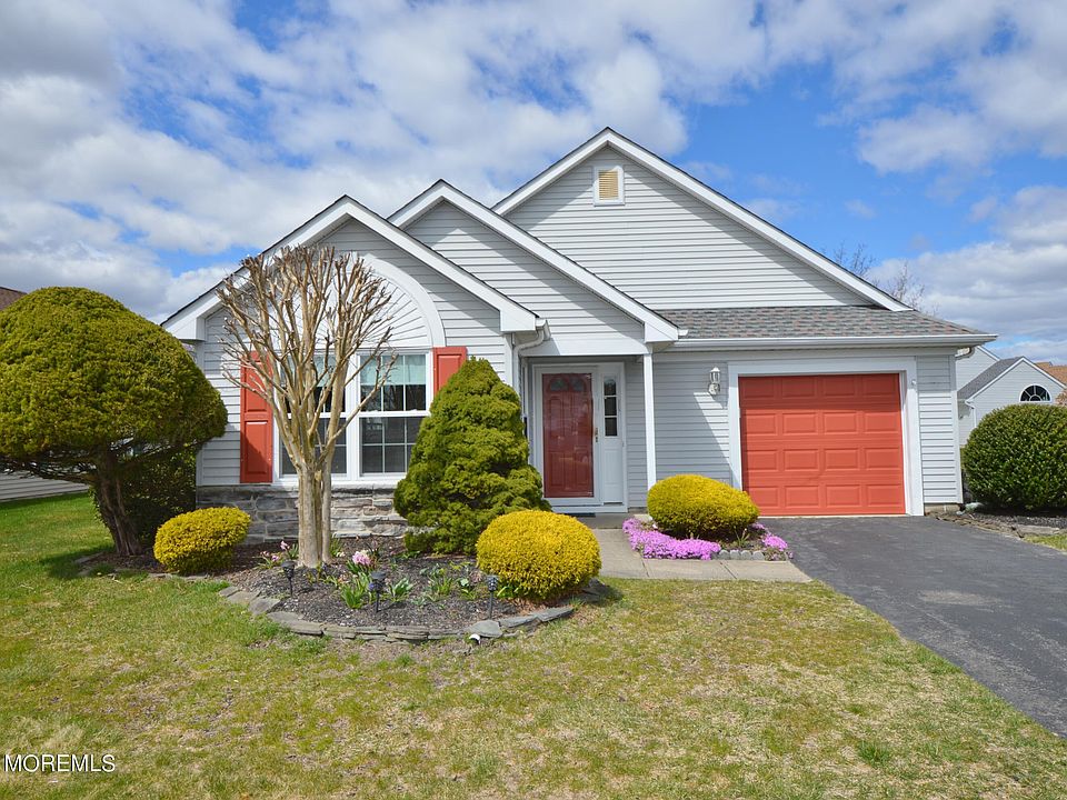 1st image of 2303 Logan Court