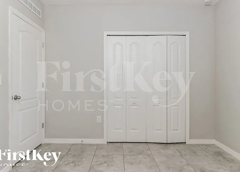 1810 SW Effland Ave — Photo 11