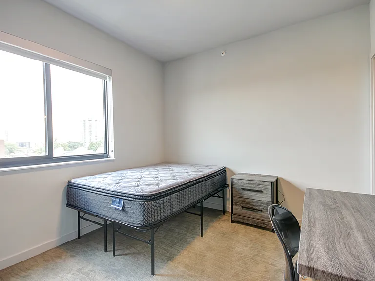 1005 S 2nd St #404 — Photo 8