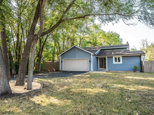 1601 Joseph St, Burnsville, MN 55306