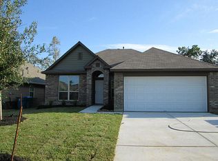 955 Oak Lynn Dr, Willis, TX 77378