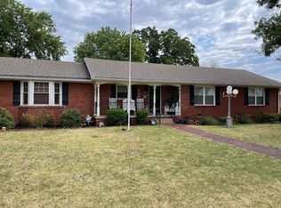 322 Fairview Ave, Blackwell, OK 74631