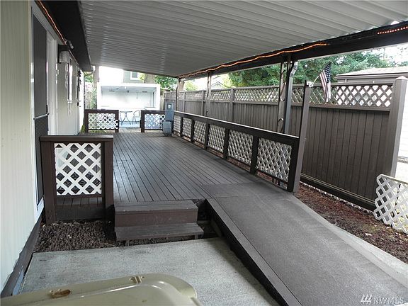 3rd image of 5527 Asotin Ln SE