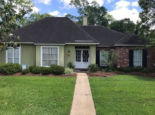 2336 Oakcliff Dr, Baton Rouge, LA 70810