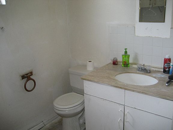 2nd image of 6621 50th Ave N