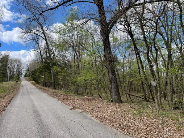 000 Hillcrest Road, Mammoth Spring, AR 72554