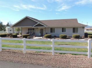 2455 NW Broadview Ct, Prineville, OR 97754
