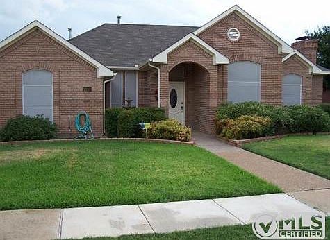 2nd image of 1139 Seminole Trl