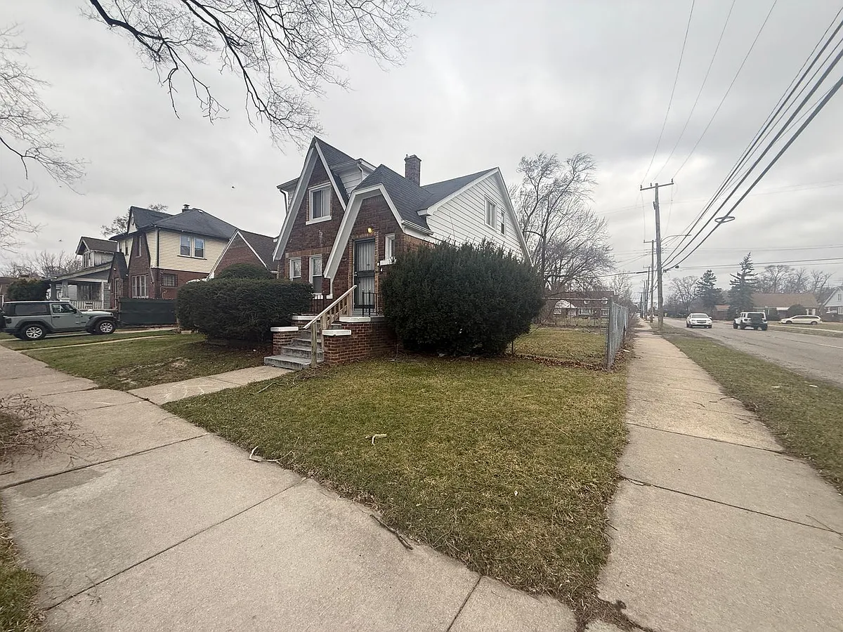 Building Photo - 12847 Maiden St
