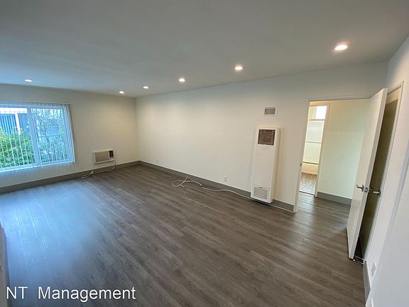 4th image of 12307 Pacific Ave APT 8