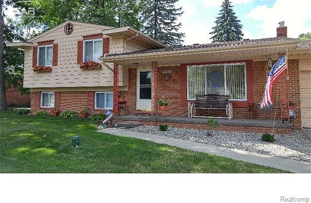 1st image of 4404 Saint Martins Dr