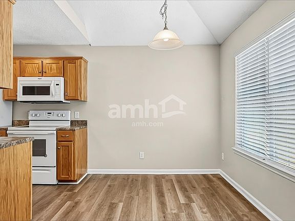 5th image of 155 Brianna Cir