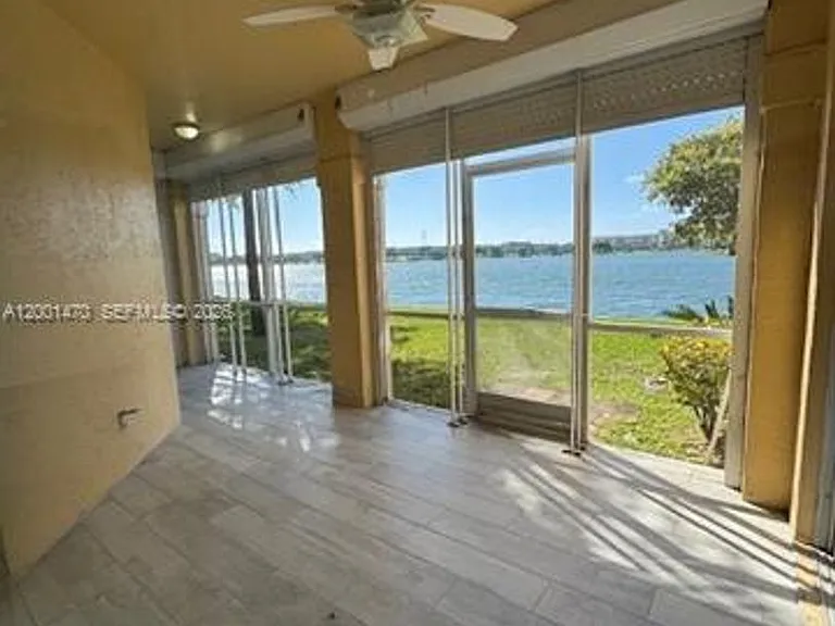 14621 Balgowan Rd #Townhouse 102-3 — Photo 20