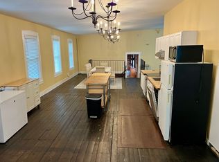 1 Main St #2, South Londonderry, VT 05155