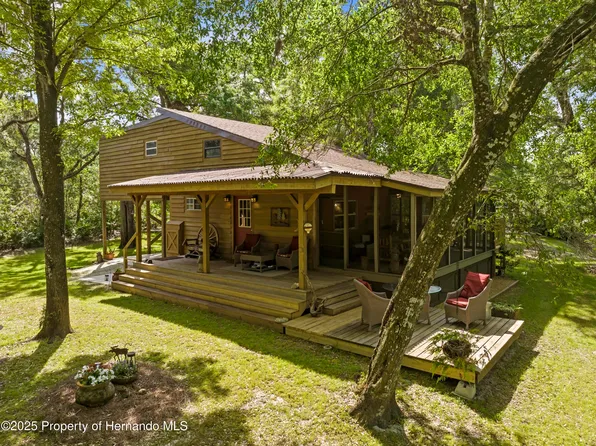 6239 Cedric St, Dade City, FL 33523