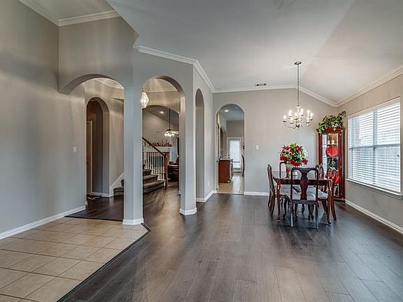 2nd image of 206 Janice Ct