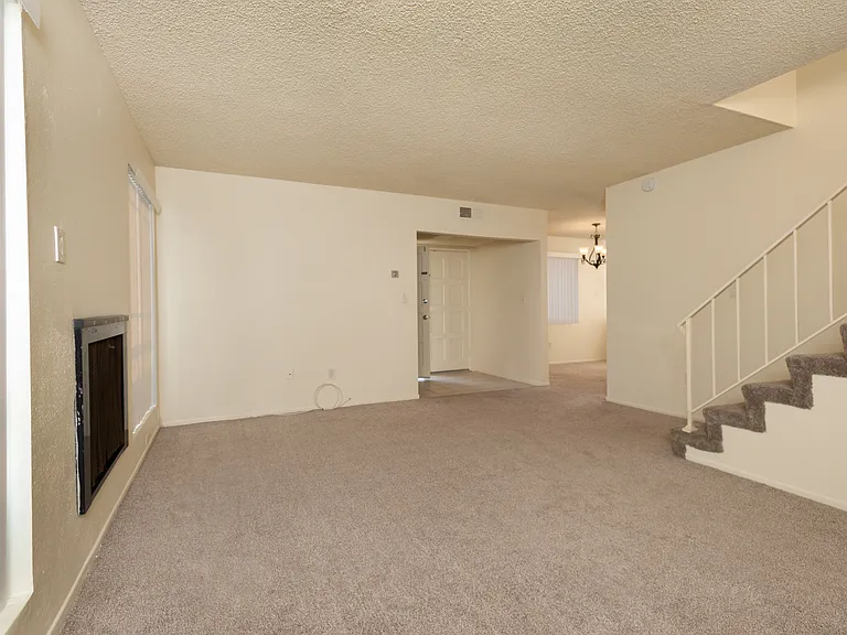 14108 Clarkdale Ave — Photo 5