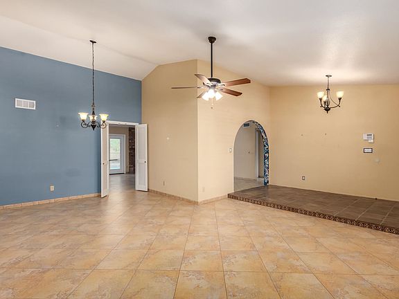 4th image of 6413 W Sunnyside Dr