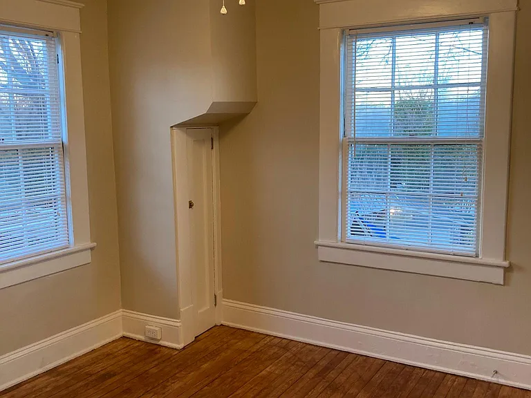 103 E Lake Dr #B — Photo 14