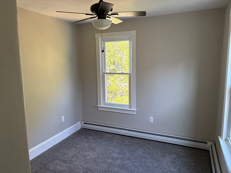 1031 Washington St #2 — Photo 8
